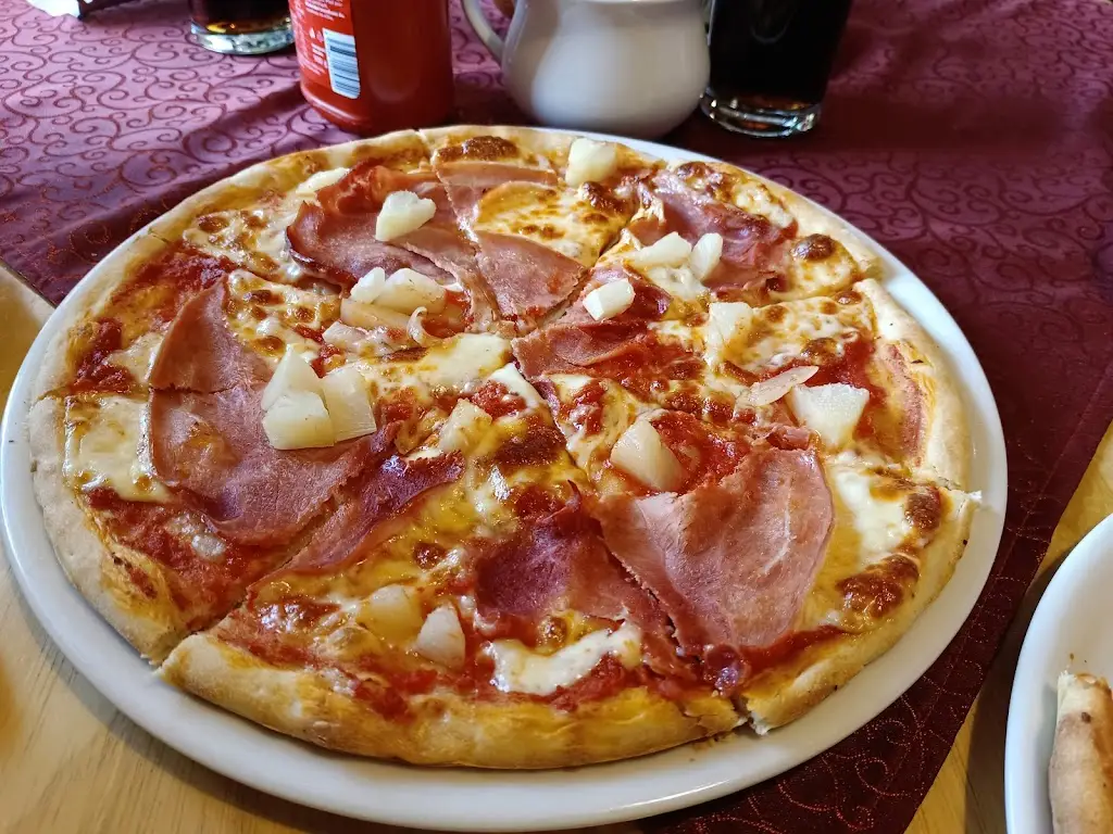 Menu_Cukrárna, kavárna a pizza Karel Červinka_Jablonec nad Jizerou_image_5