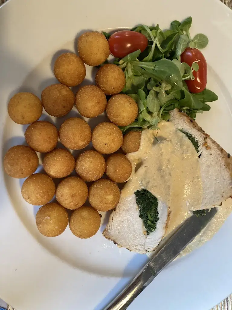 Isabella Kraft_Hotel Na Baště Jablonec nad Nisou_Jablonec nad Jizerou_review