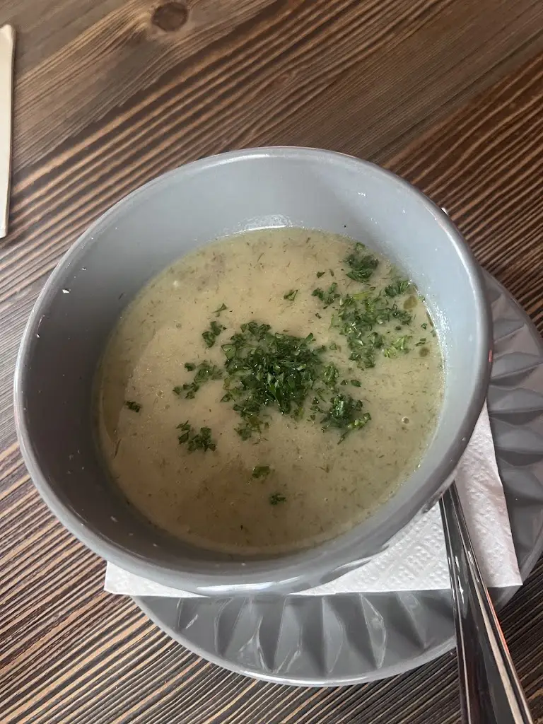 Attila Agg_Restaurace Radnice_Jablonec nad Jizerou_review