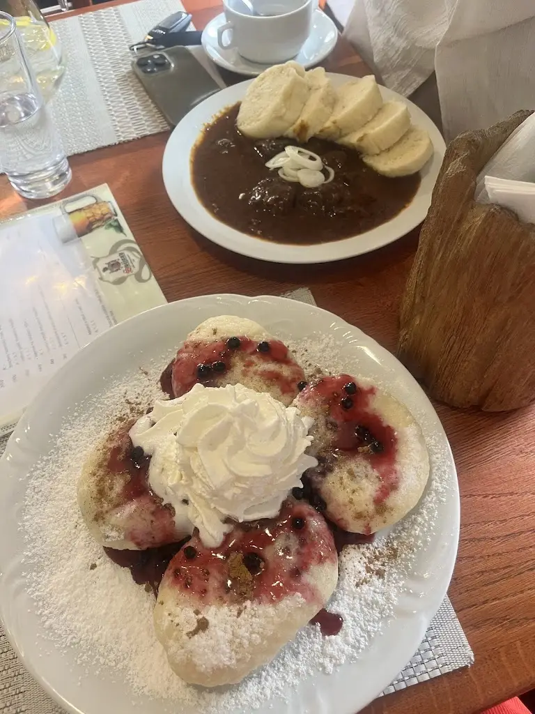 Vladimír Jež_Restaurace U Zemánků_Jablonec nad Jizerou_review