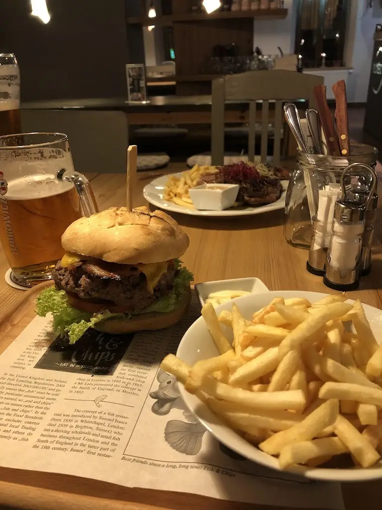 Andrej Lavrinčík_Půlměsíc Restaurant_Jablonec nad Jizerou_review