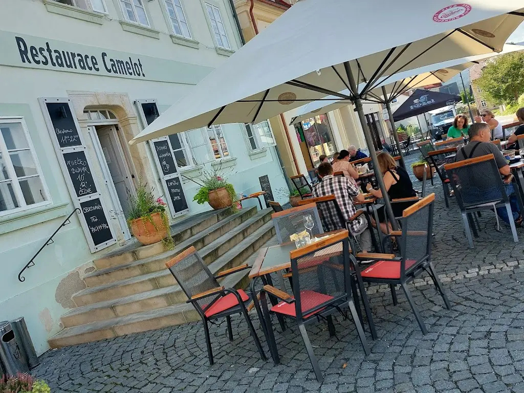 Camelot Restaurant ristorante a Hrádek nad Nisou