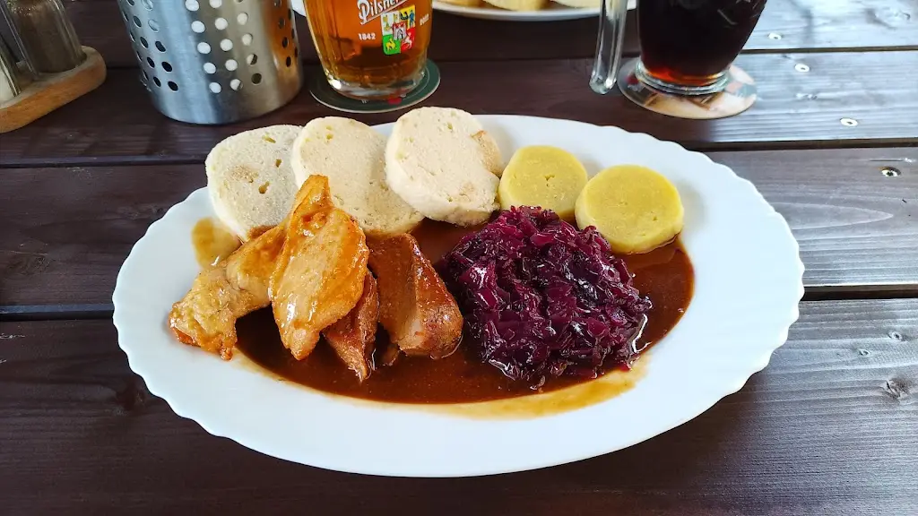 Konirna Restaurant_Hrádek nad Nisou_slider_image_2