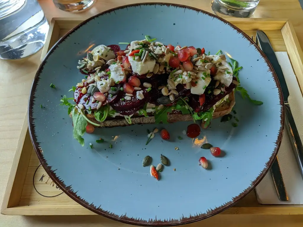 Sebastian Meyer_KAFE KINO._Hrádek nad Nisou_review