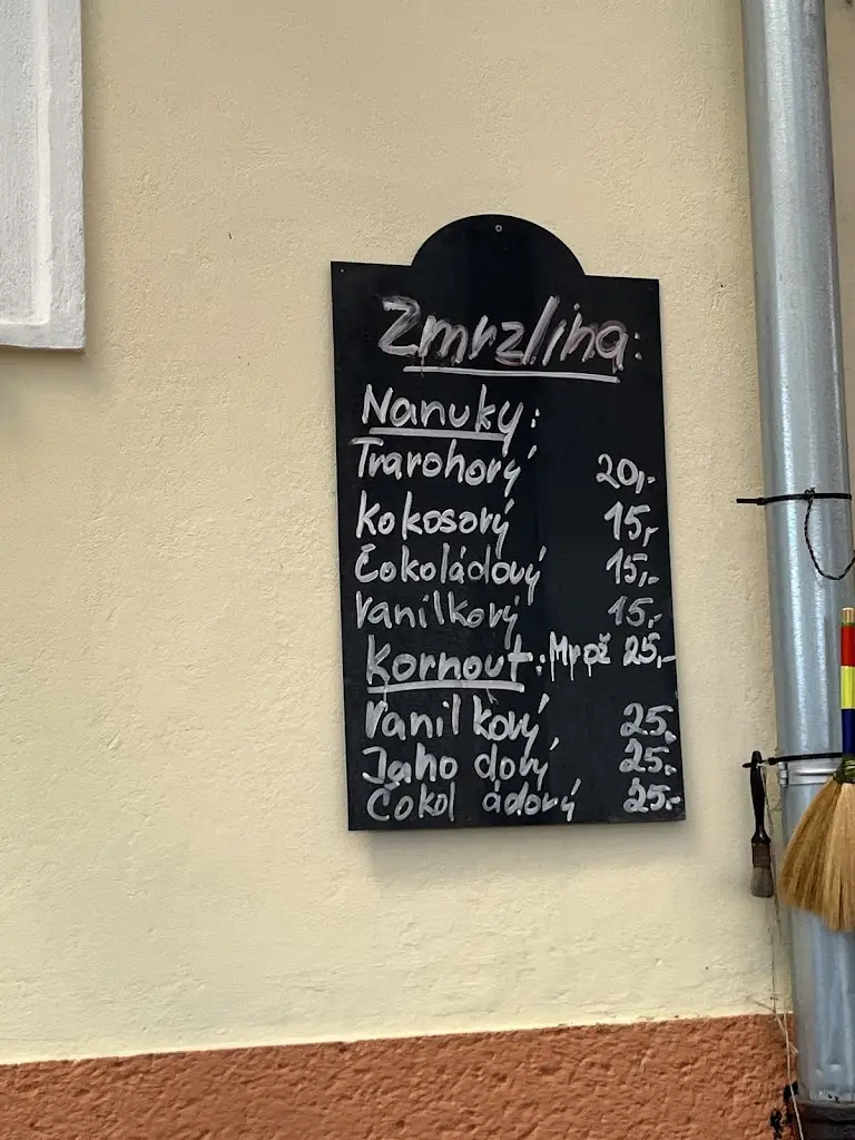 Philipp Schwarze_Penzion na navsi_Horní Planá_review