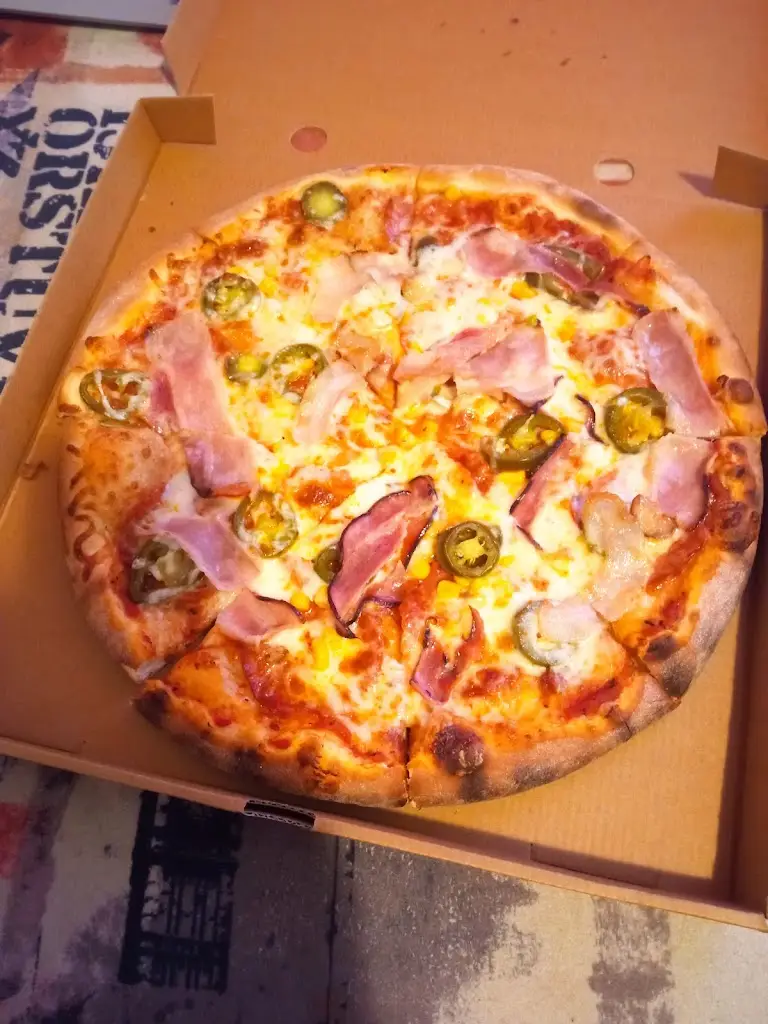 Ali Bunny_PastaPizza_Hrádek nad Nisou_review