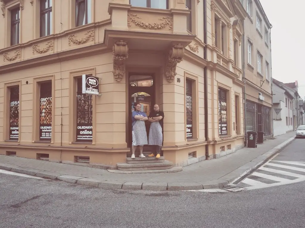 PastaPizza_Hrádek nad Nisou_slider_image_3