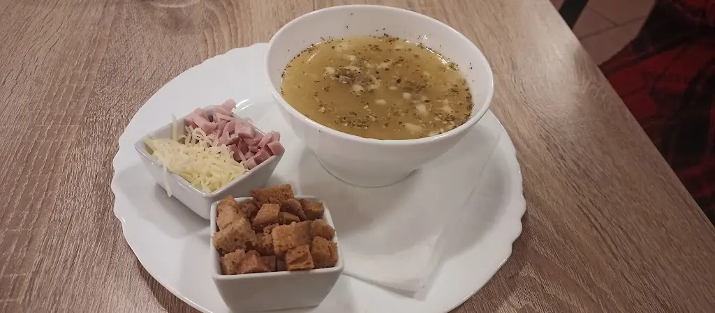 Vytautas Riauka_Restaurace Tenis_Hrádek nad Nisou_review