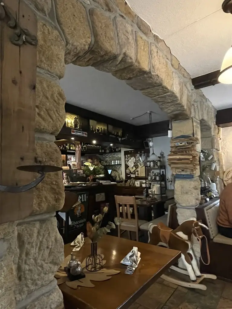 ‍송혜인[학생](생활과학대학 주거환경학과)_The Old Smithy Inn_Hrádek nad Nisou_recensione