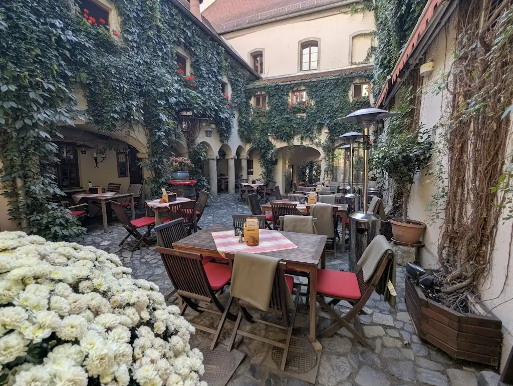Dornspach House - Historic Tavern_Hrádek nad Nisou_slider_image_1