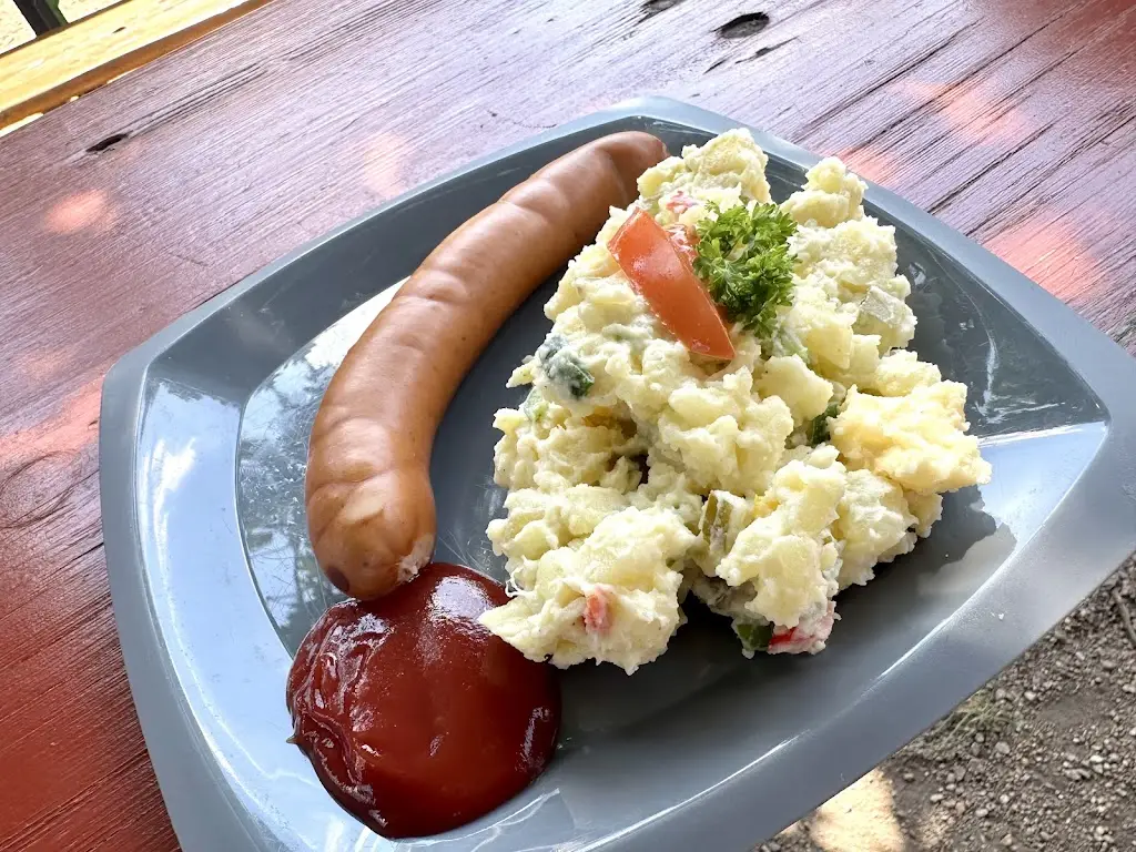 Don Pokocha_Potter's Mountain Inn (Töpferbaude)_Hrádek nad Nisou_review