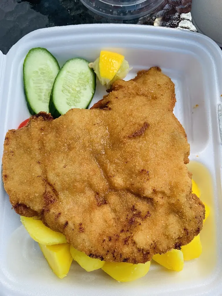 Lukas Kalous_Restaurace Na Rozcestí_Janov nad Nisou_review