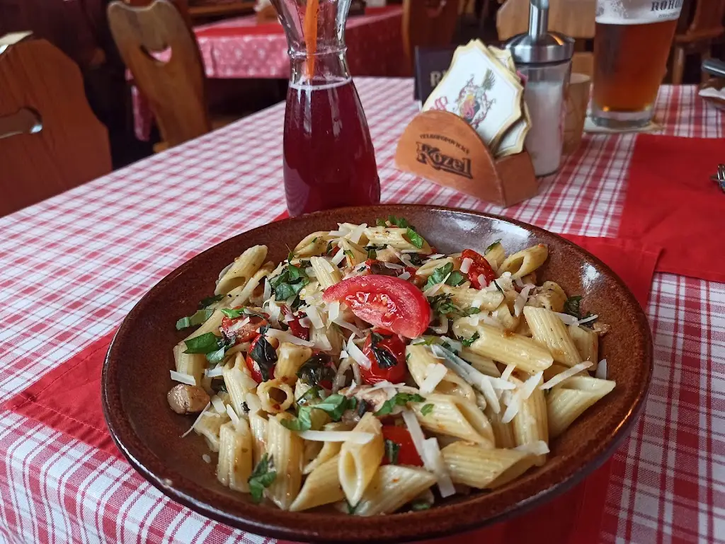 Domča “Otaku” Müllerová_Penzion Na Rozcestí_Janov nad Nisou_review