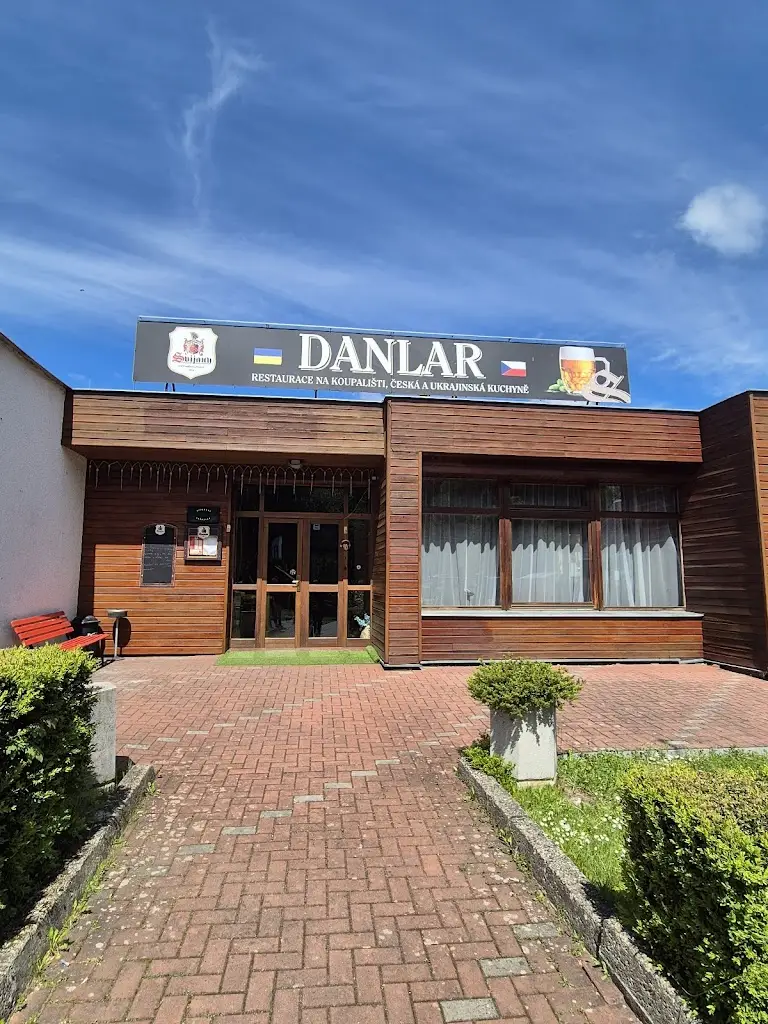 Restaurace DANLAR restaurant in Jablonné v Podještědí