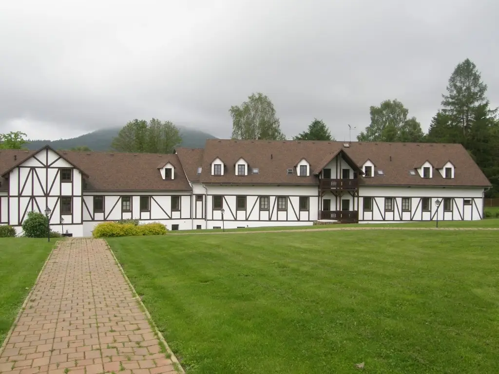 Restaurace a Penzion Česká Hospoda_Jablonné v Podještědí_slider_image_1