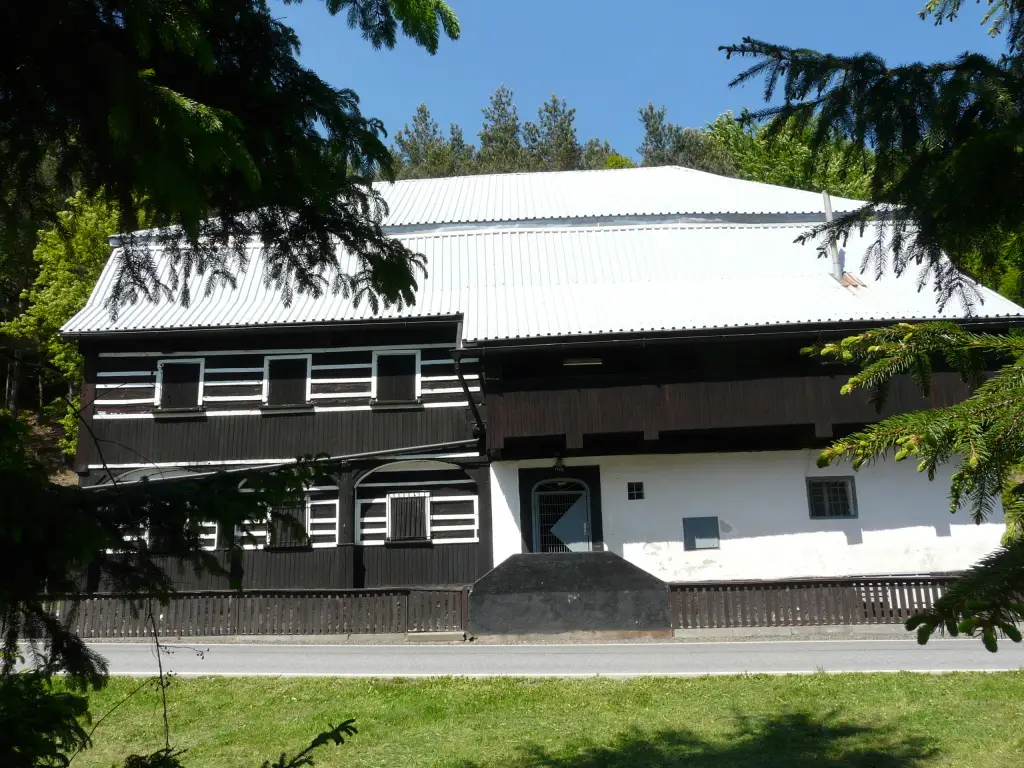 U ROZMOKLÉ ŽÁBY_Jablonné v Podještědí_slider_image_2