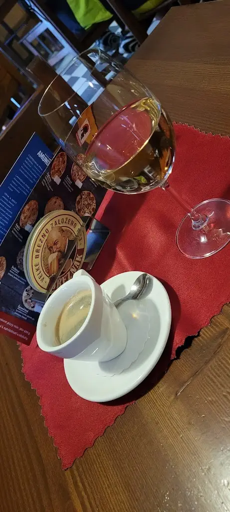 Jaroslav Veselka_Restaurace U Báby_Kamenický Šenov_review