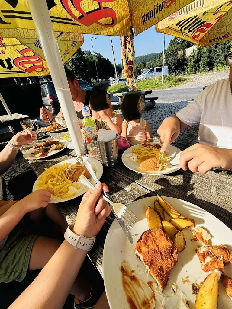 Vojtěch Odvárka_Kiosek - Dřevěnka_Josefův Důl_review