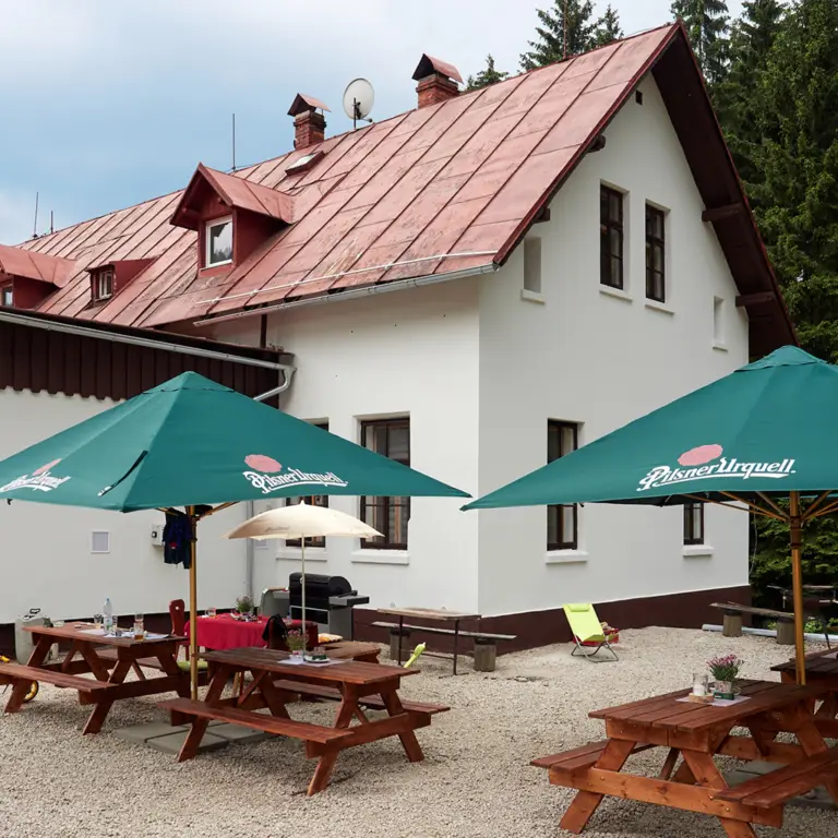 Penzion U Splavu restaurant in Josefův Důl