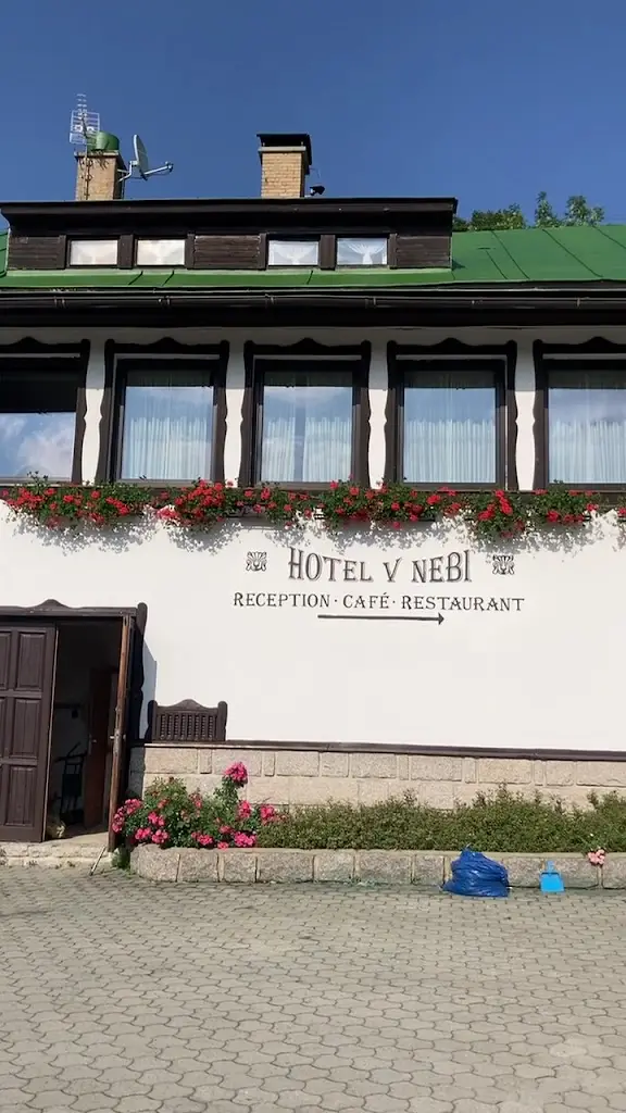 HOTEL IN HEAVEN_Josefův Důl_slider_image_1