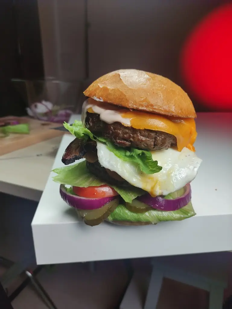 Džejmis burgers_Jilemnice_slider_image_3