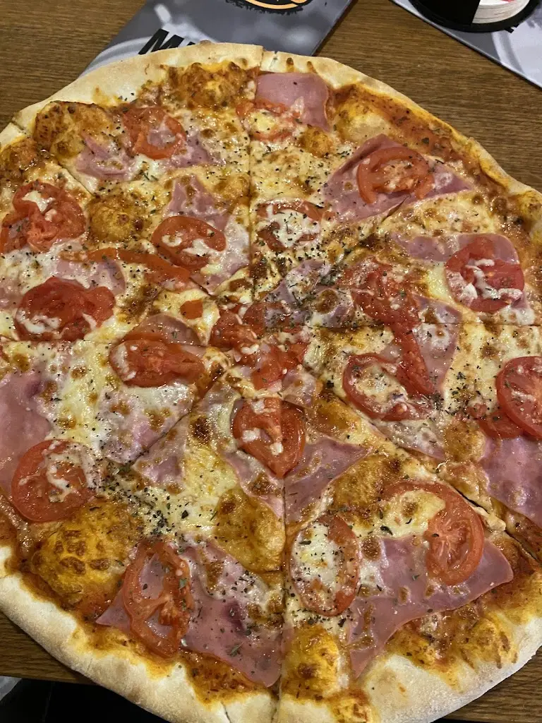 KING BENNY JILEMNICE_Jilemnice_slider_image_3