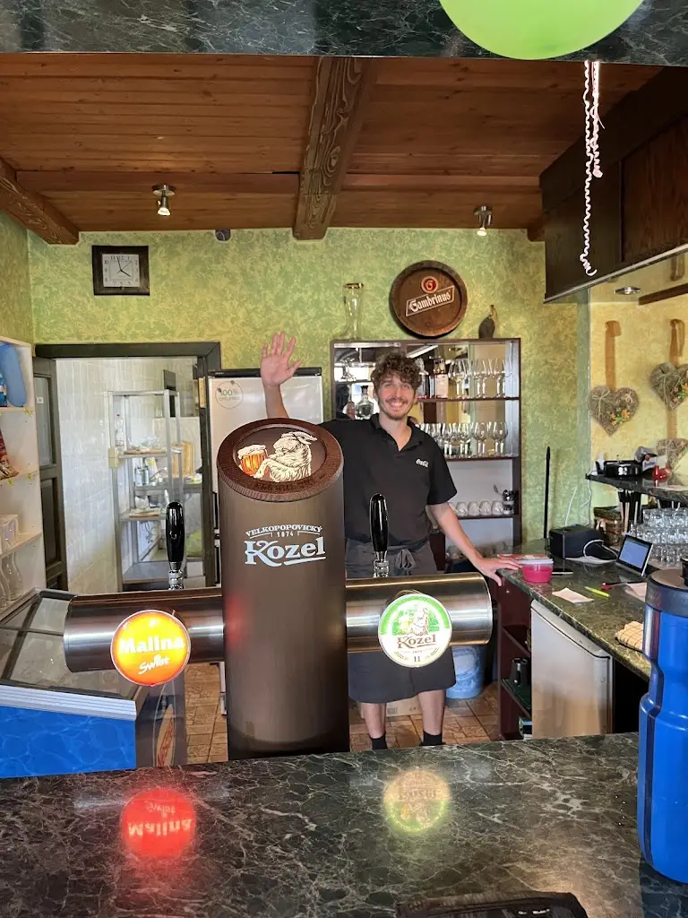 Bar Na Pile ristorante a Lomnice nad Popelkou