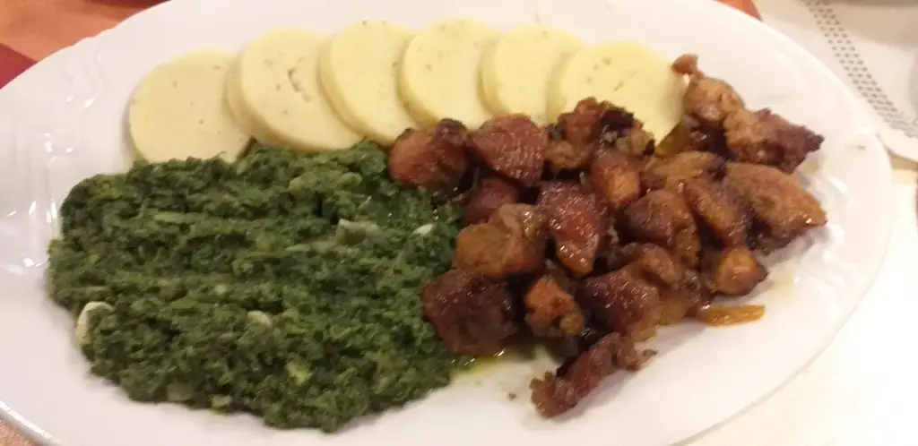 Nav Nik_EA Hotel On The Lake_Horní Planá_review