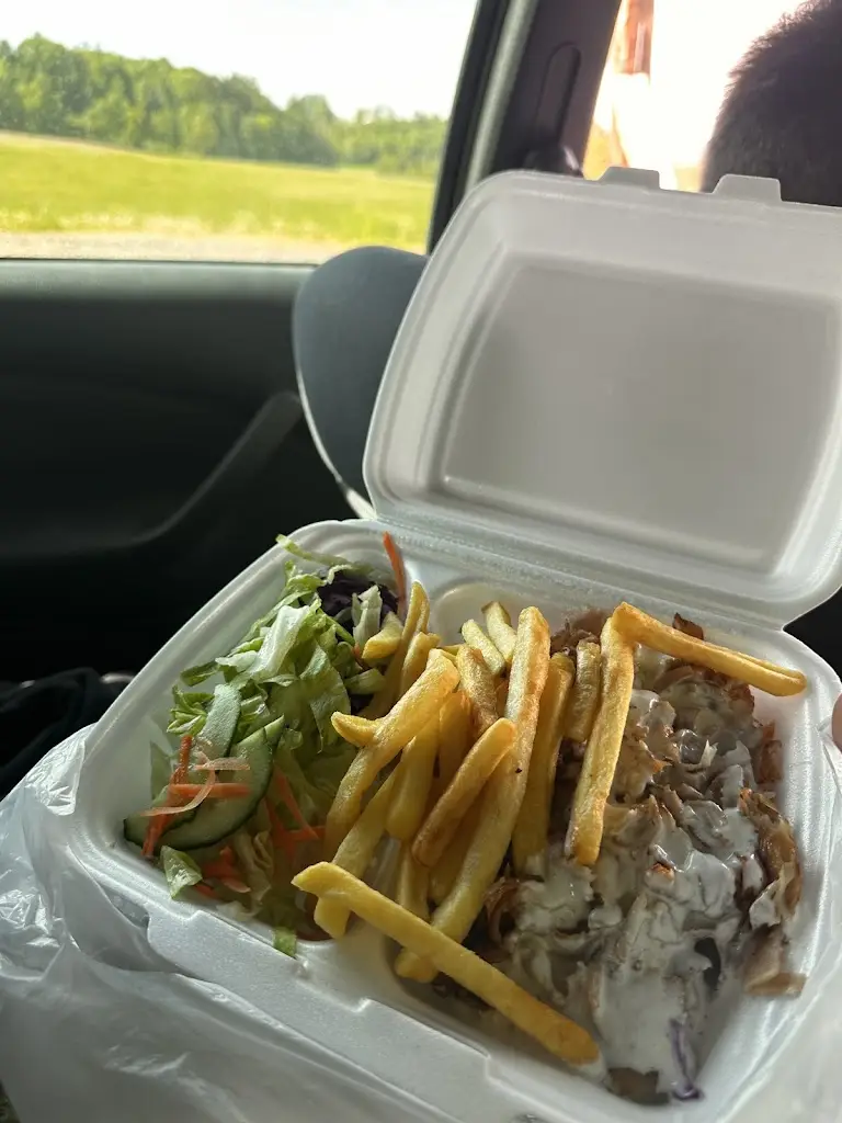 Fuzzy_Kebab House & Pizza_Lomnice nad Popelkou_review