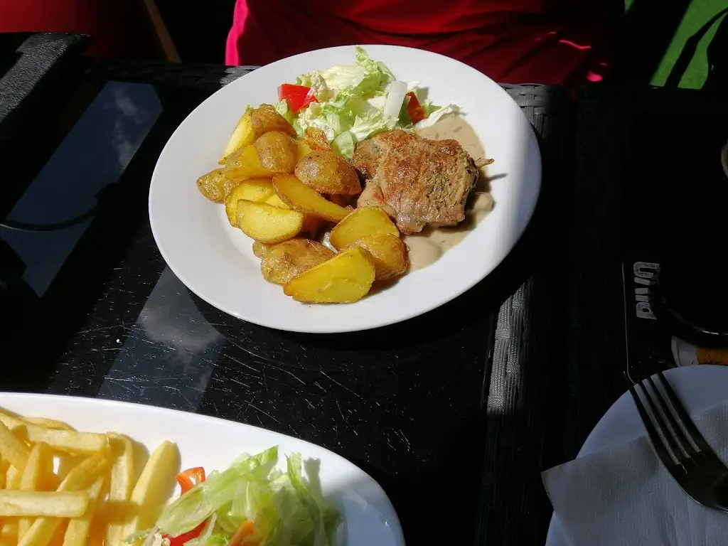 Menu_Restaurace Fontána_Lomnice nad Popelkou_image_2