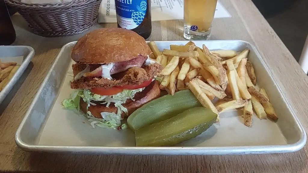 Chicago Bar & Grill_Liberec_slider_image_2