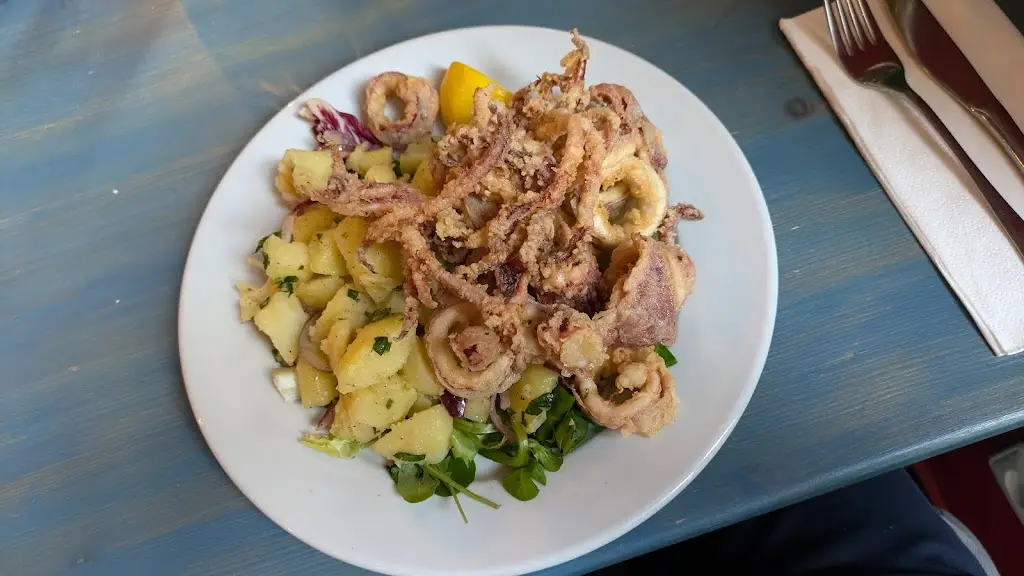 Krystian Stasiu_MASA BUKA Nikosova Greek taverna_Liberec_review