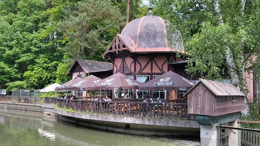 Fisherman's Bastion_Liberec_slider_image_2