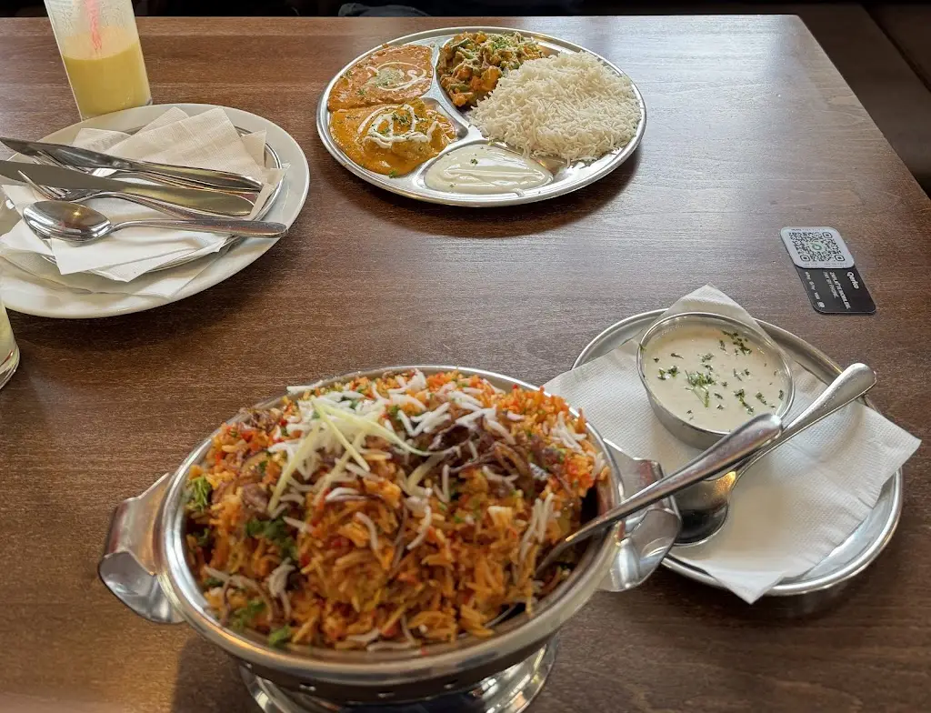 B E_Nepálská a Indická restaurace Sagarmatha_Liberec_review