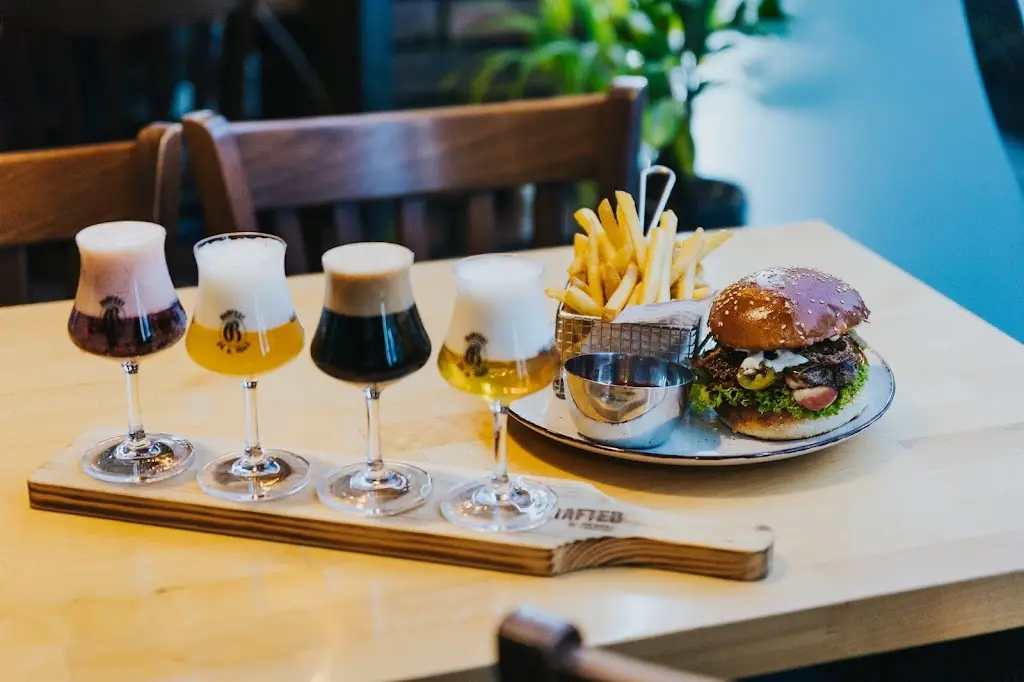 Barvírna Craft Beer & Burgers_Liberec_slider_image_3