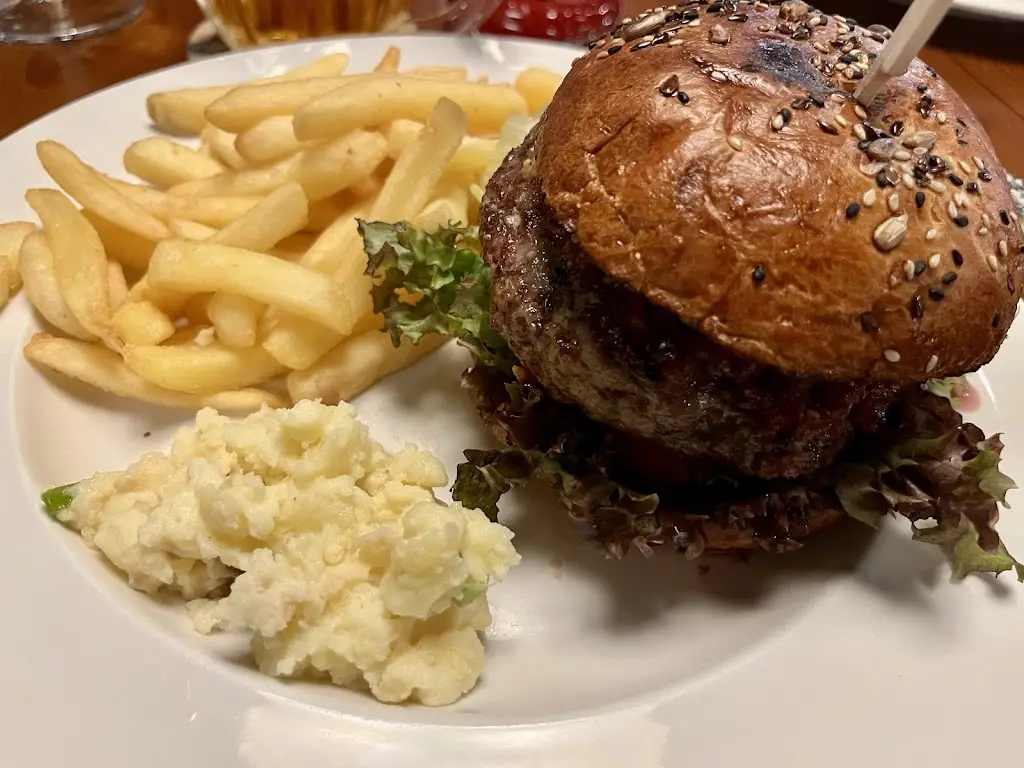 Michael (Micha)_Restaurace Liberec - Hospoda Domov_Liberec_review