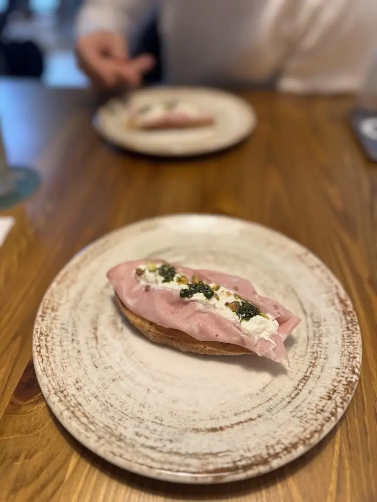 Eliška Dupačová_Momento della Pasta_Liberec_review