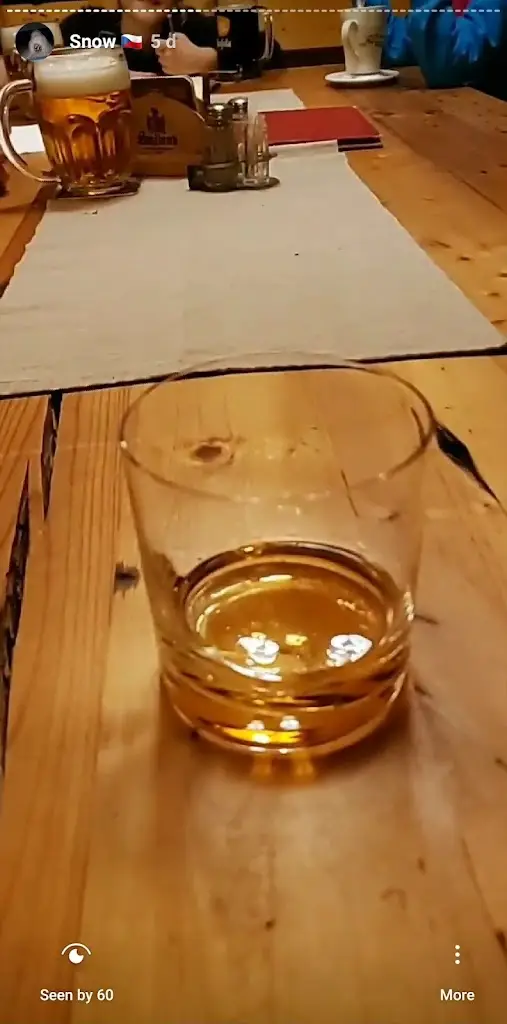 Papai da Emily e EllA_Občerstvení Bramberk_Lučany nad Nisou_review