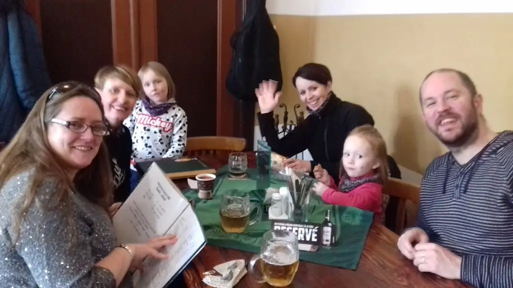 Exequiel Perez_Restaurace Sokolovna_Malá Skála_review