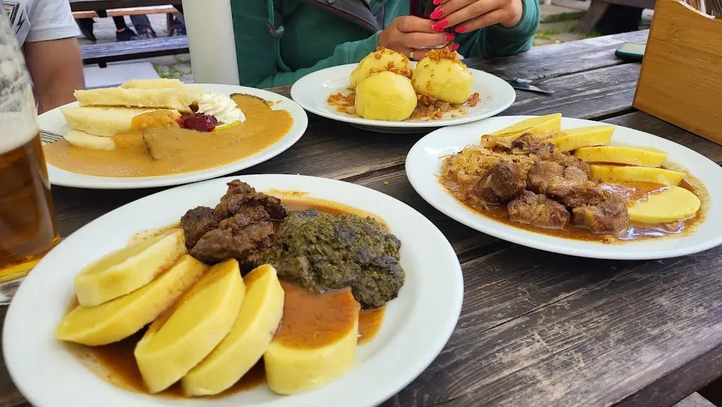 Paweł Safian_Hostinec U Boučků (Boučkův Statek)_Malá Skála_review