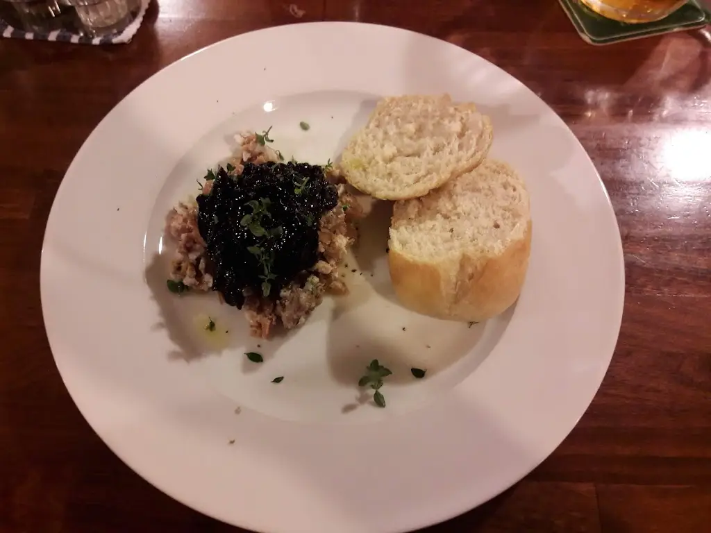 Jan Sukup_Restaurace Podatelna_Blatná_review