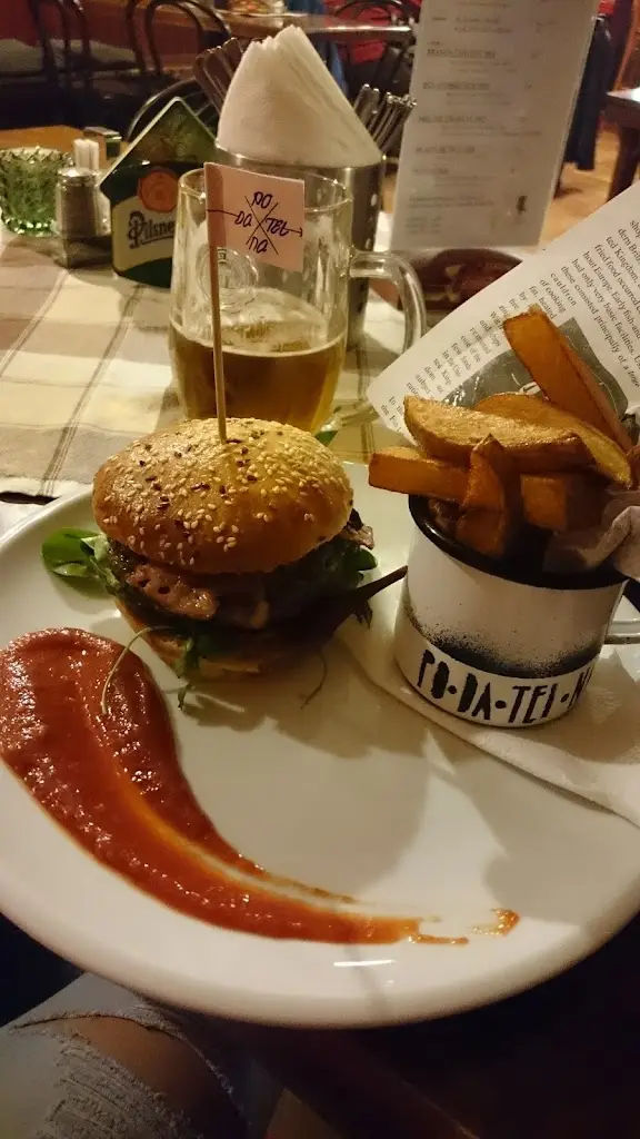 Restaurace Podatelna_Blatná_slider_image_3