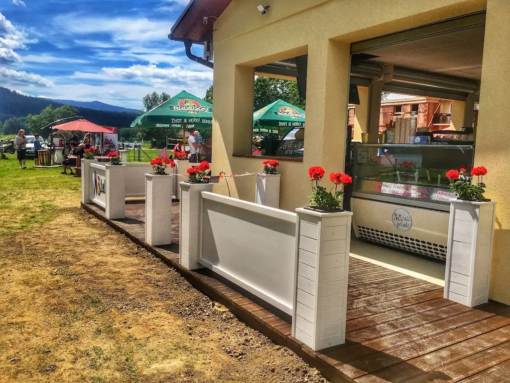 Zuzana Nováková_Natali Bistrárna_Horní Planá_review