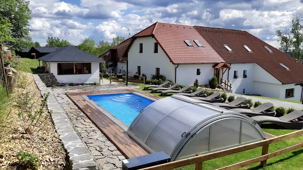 EDER penzion - apartmány ristorante a Horní Planá