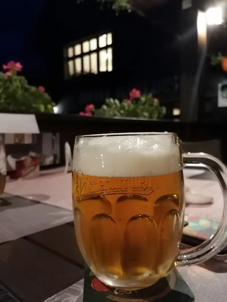 Restaurace Maredis_Kořenov_slider_image_2