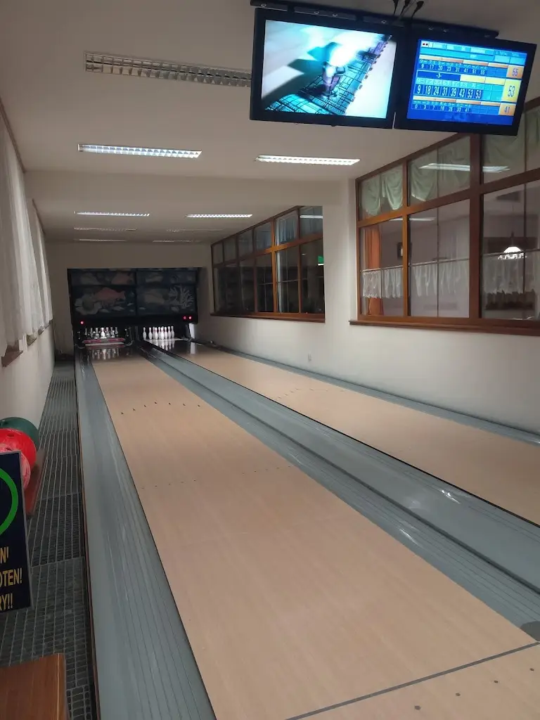 Tomáš Veinfurter_Restaurace Bowling_Kořenov_review
