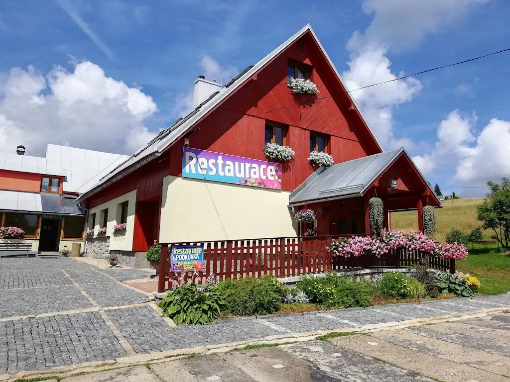 Pension Podkůvka-private accommodation ristorante a Kořenov