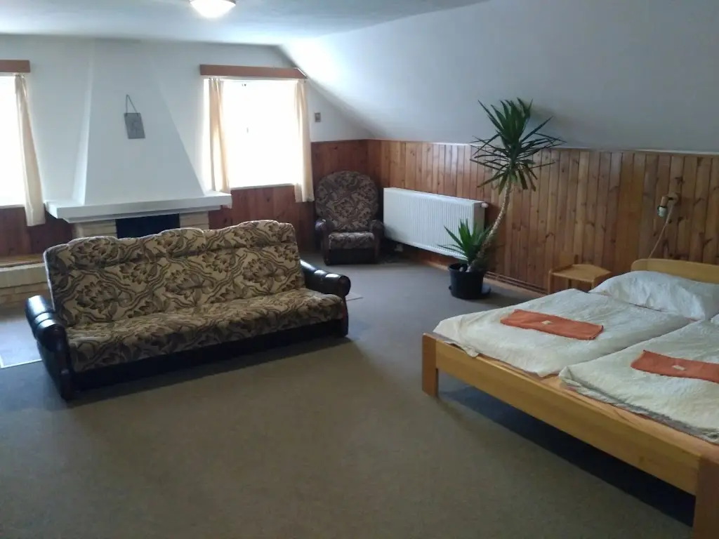 Penzion a Restaurace U Kukačků_Horní Planá_slider_image_2