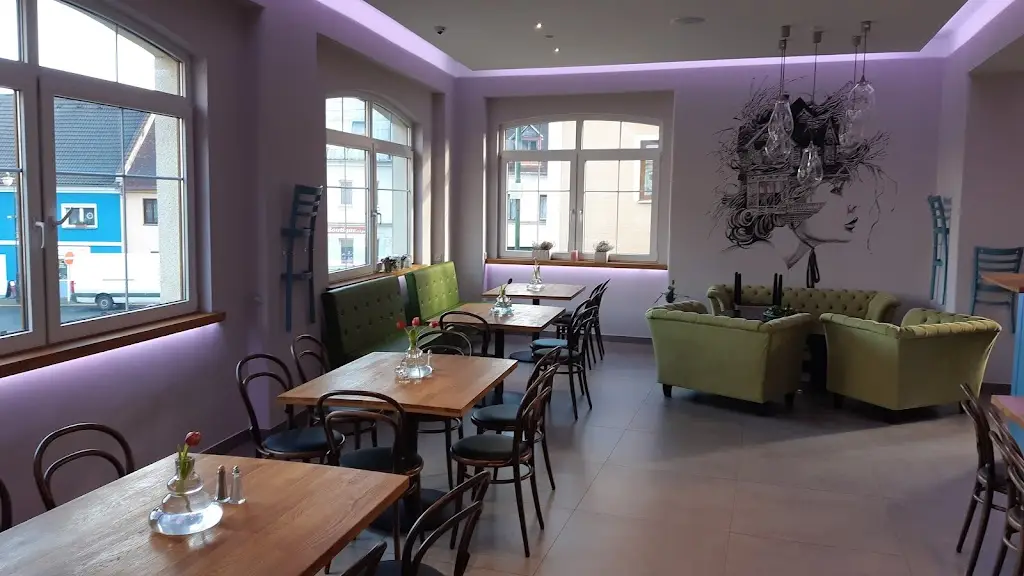 Restaurace a hotel Beseda_Mimoň_slider_image_1