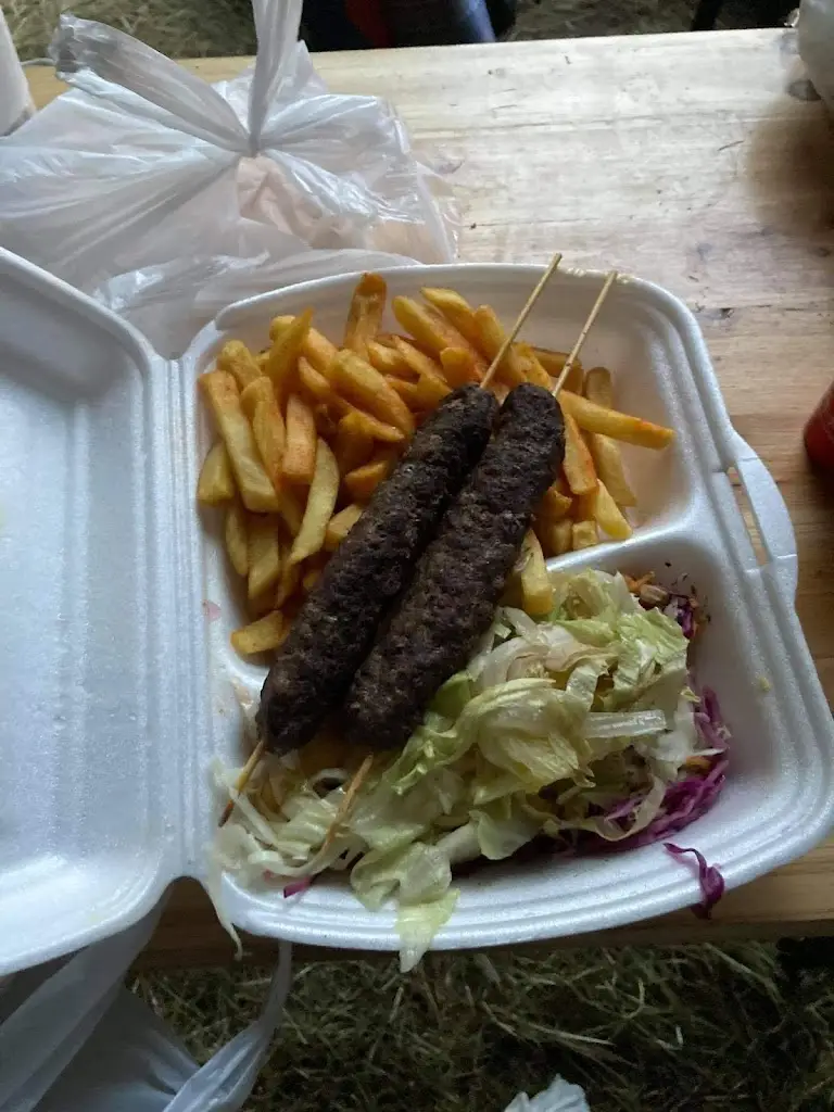 Matěj Hošek_Kebab House Bone´ma Mimoň_Mimoň_review